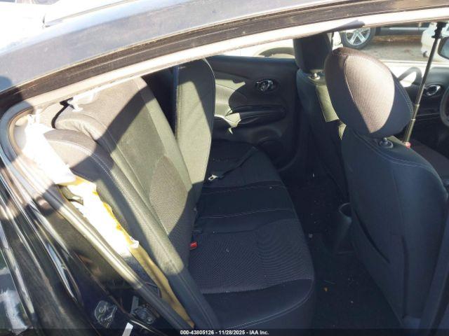 Nissan Versa 1.6 Sv Image 14