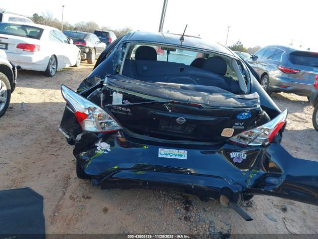 Nissan Versa 1.6 Sv Image 19