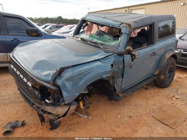 Ford Bronco Wildtrak Image 14