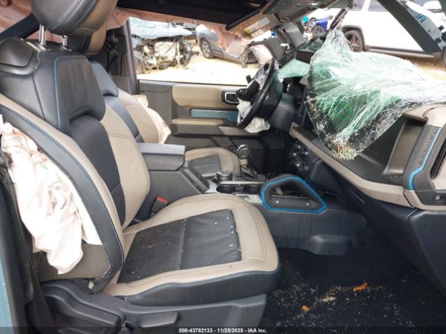 Ford Bronco Wildtrak Image 3