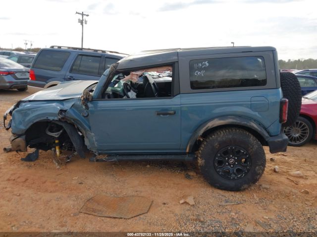 Ford Bronco Wildtrak Image 12