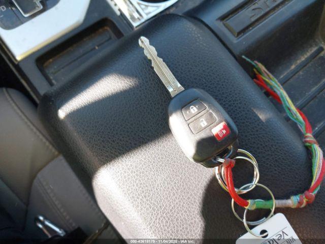 Toyota Tundra Sr5 Image 12