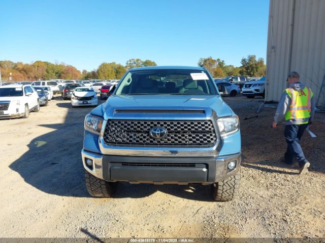 Toyota Tundra Sr5 Image 9