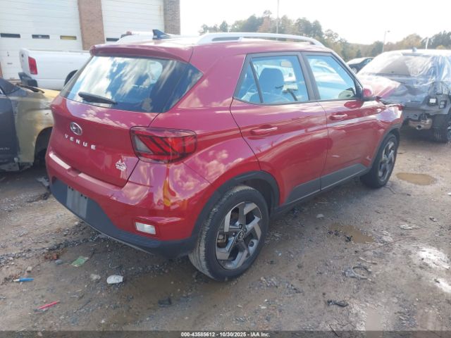 Hyundai VENUE Limited Image 5