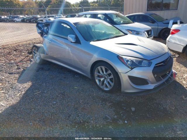  Salvage Hyundai Genesis