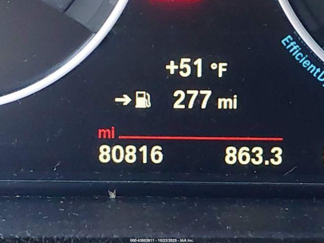 BMW 3 Series Xdrive Image 15