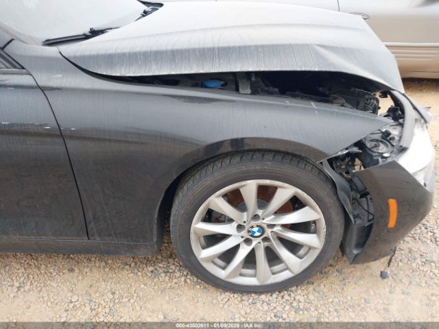 BMW 3 Series Xdrive Image 16