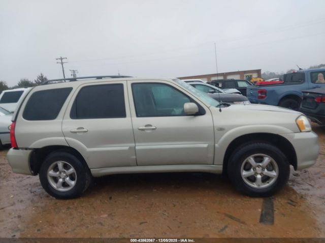 Mazda Tribute S Image 5