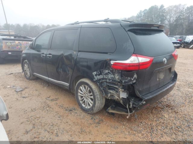 Toyota Sienna Xle 8 Passenger Image 5