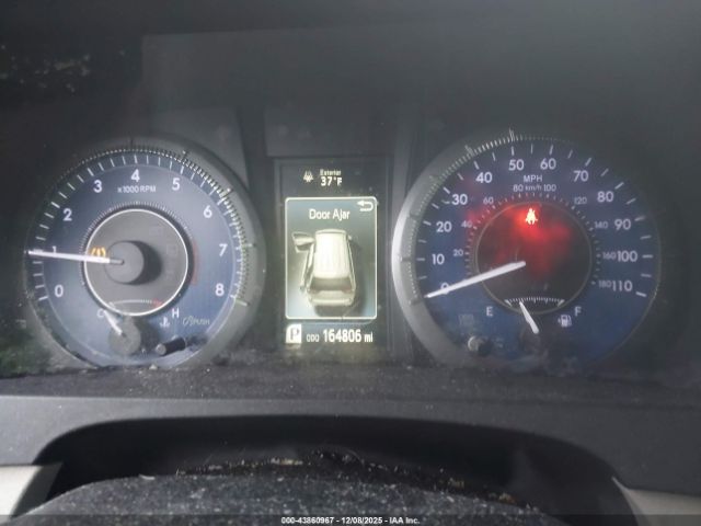 Toyota Sienna Xle 8 Passenger Image 8