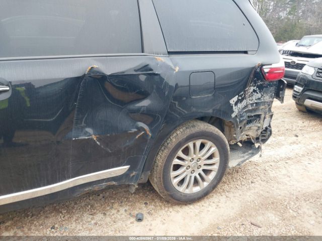 Toyota Sienna Xle 8 Passenger Image 5