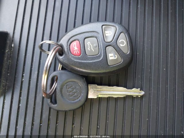 Buick Enclave Premium Image 11