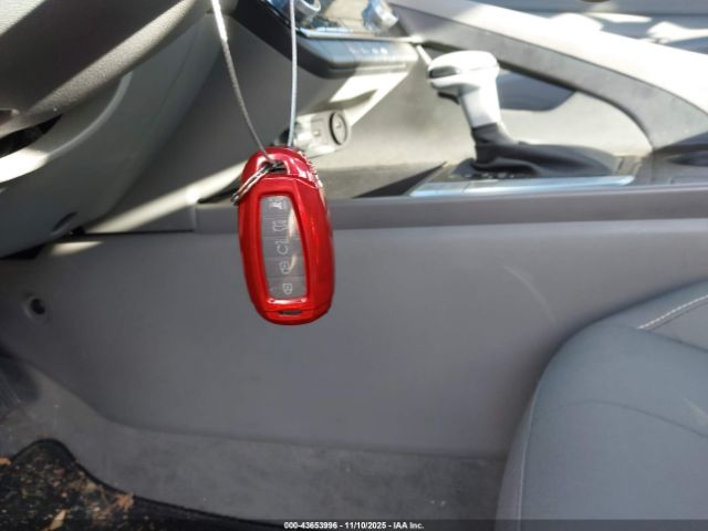 Hyundai ELANTRA Sel Image 14