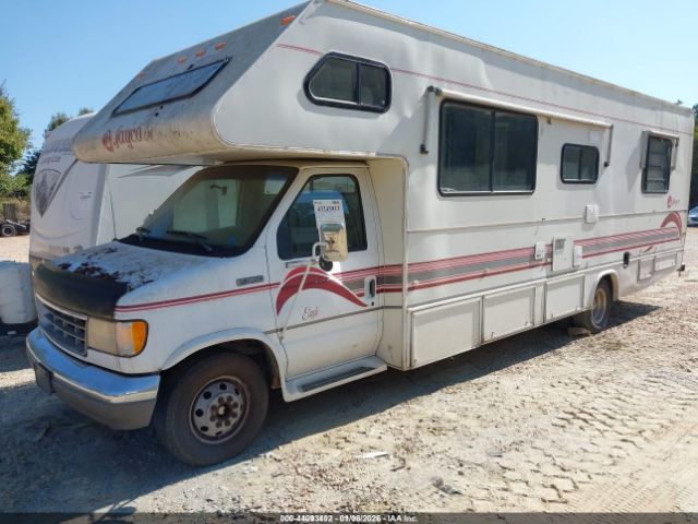 Ford Econoline E350 Cutaway Van Image 3