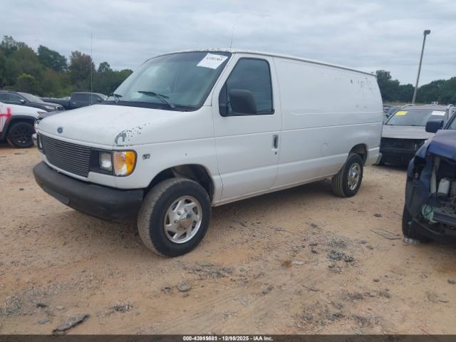 Ford E-250 Image 2