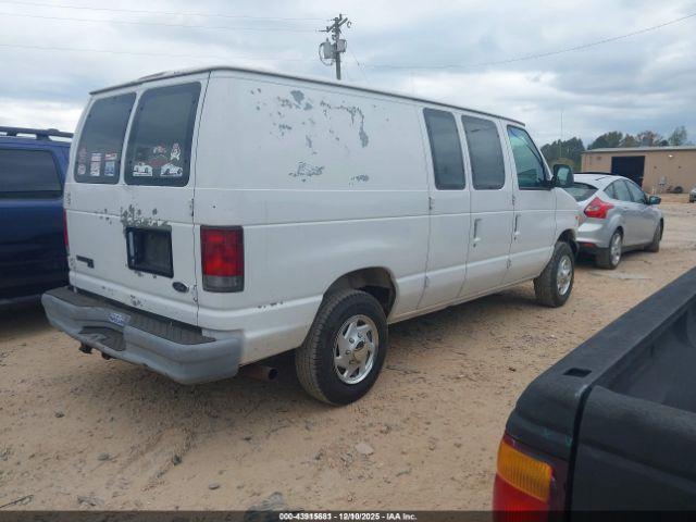 Ford E-250 Image 9