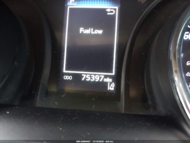 Toyota Camry Se Image 2