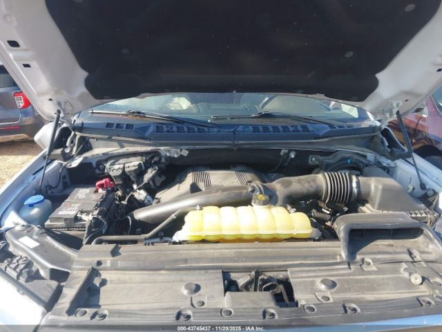 Ford F-150 Limited Image 11