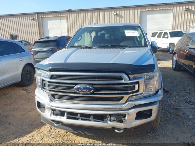 Ford F-150 Limited Image 16