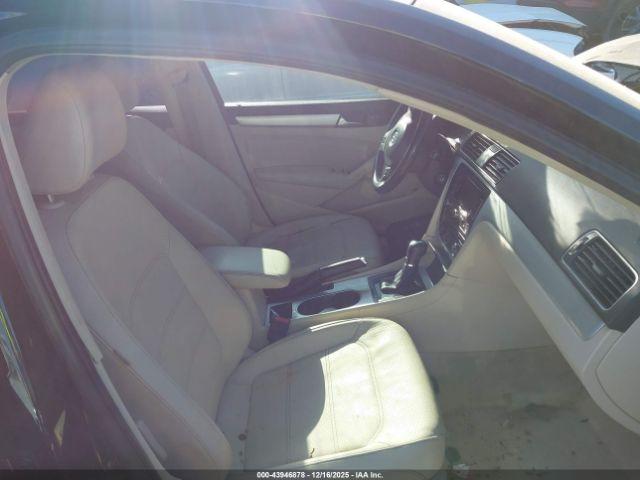 Volkswagen Passat 2.5l Se Image 5