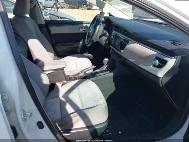 Toyota Corolla Le Image 7