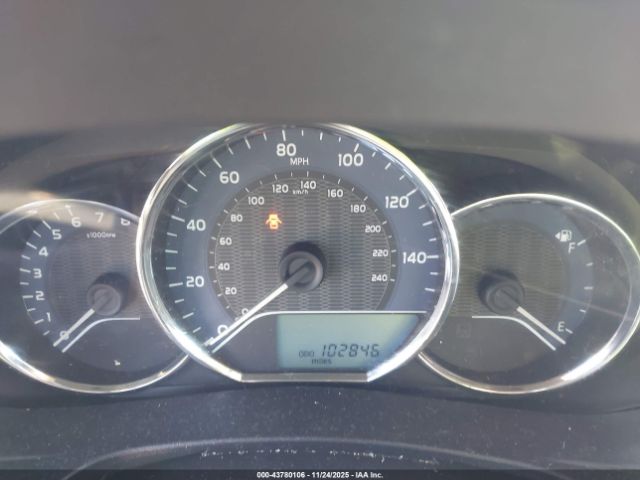 Toyota Corolla Le Image 10