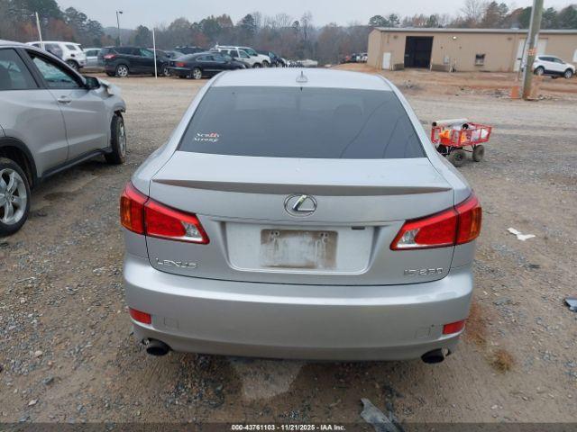 Lexus Is Image 13