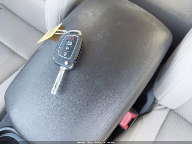 Hyundai SANTA FE Se Image 6