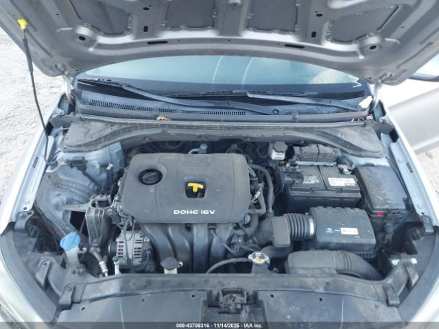 Hyundai ELANTRA Se Image 9