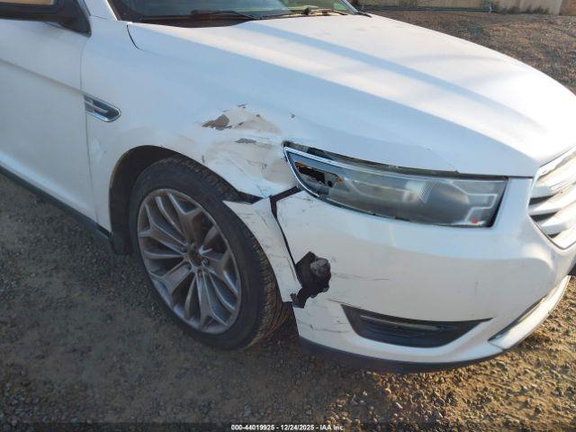 Ford Taurus Limited Image 2