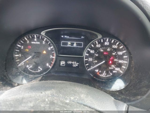 Nissan Altima 3.5 Sv Image 2