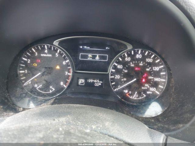 Nissan Altima 3.5 Sv Image 2