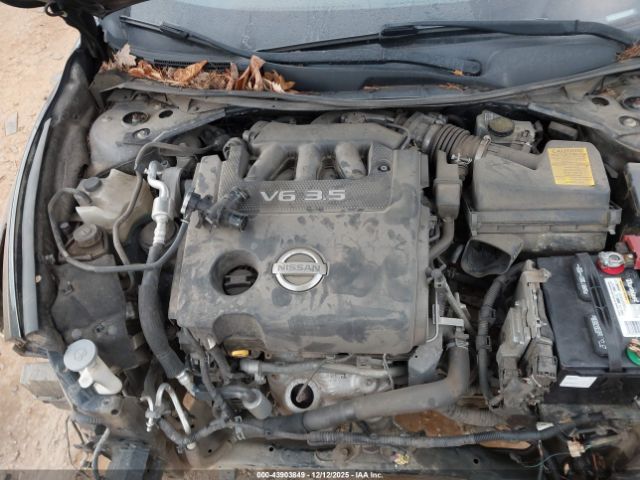 Nissan Altima 3.5 Sv Image 9