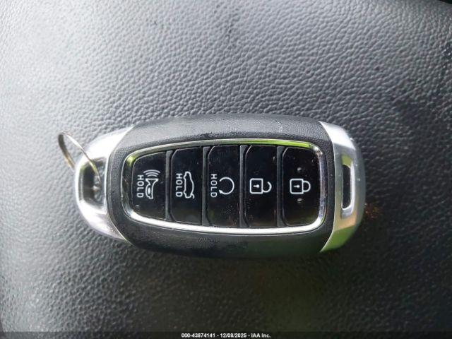 Hyundai ELANTRA Sel Image 8