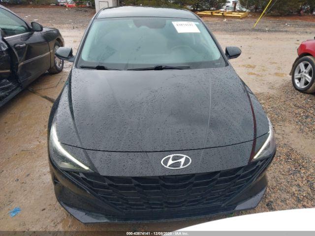 Hyundai ELANTRA Sel Image 18