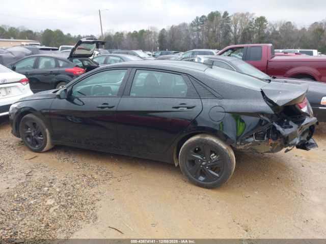 Hyundai ELANTRA Sel Image 6