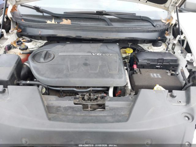 Jeep Cherokee Trailhawk Image 10