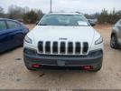 Jeep Cherokee Trailhawk Image 8