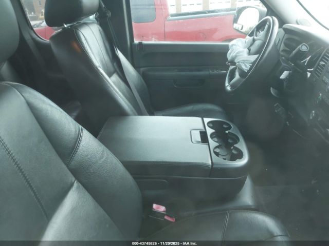 Chevrolet Silverado 1500 Lt Image 15