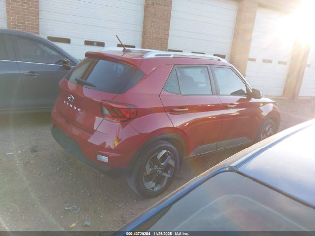 Hyundai VENUE Sel Image 16