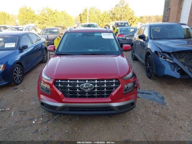 Hyundai VENUE Sel Image 8