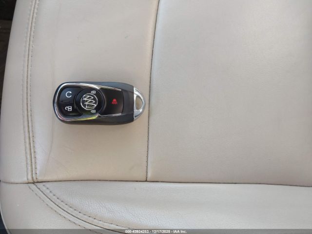 Buick Encore Essence Image 13
