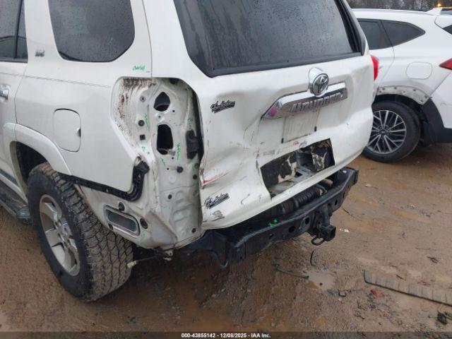 Toyota 4Runner Sr5 V6 Image 9