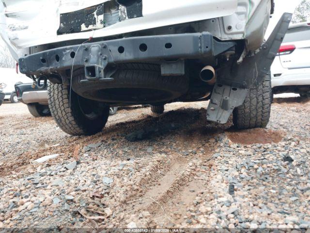 Toyota 4Runner Sr5 V6 Image 18