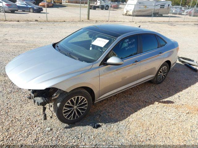 Volkswagen Jetta Image 14