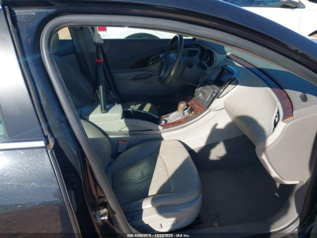 Buick LaCrosse Cxl Image 4