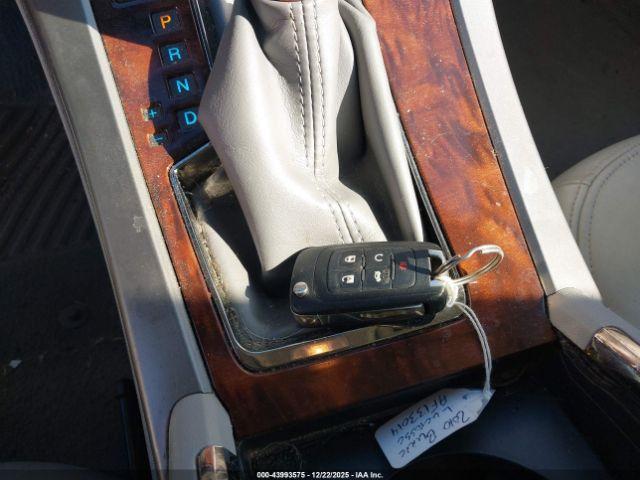 Buick LaCrosse Cxl Image 8