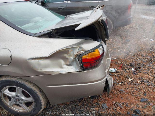 Pontiac Bonneville Se Image 12