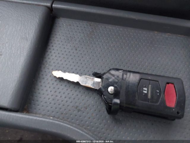 Mazda MPV Lx-sv Image 8