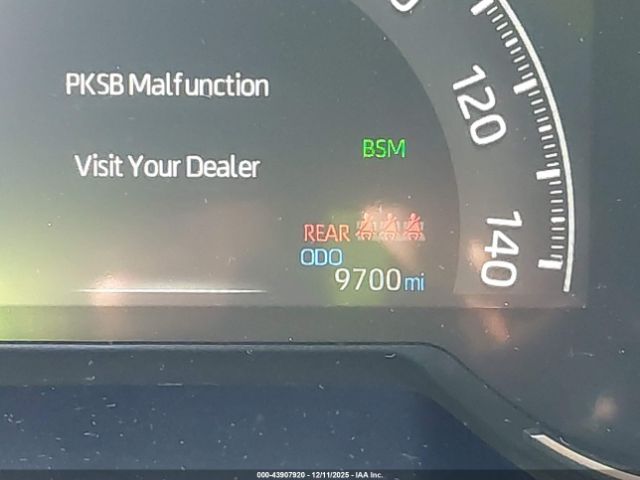 Toyota RAV4 Xle Premium Image 10